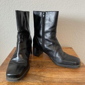 Bandolino Black Leather Boots